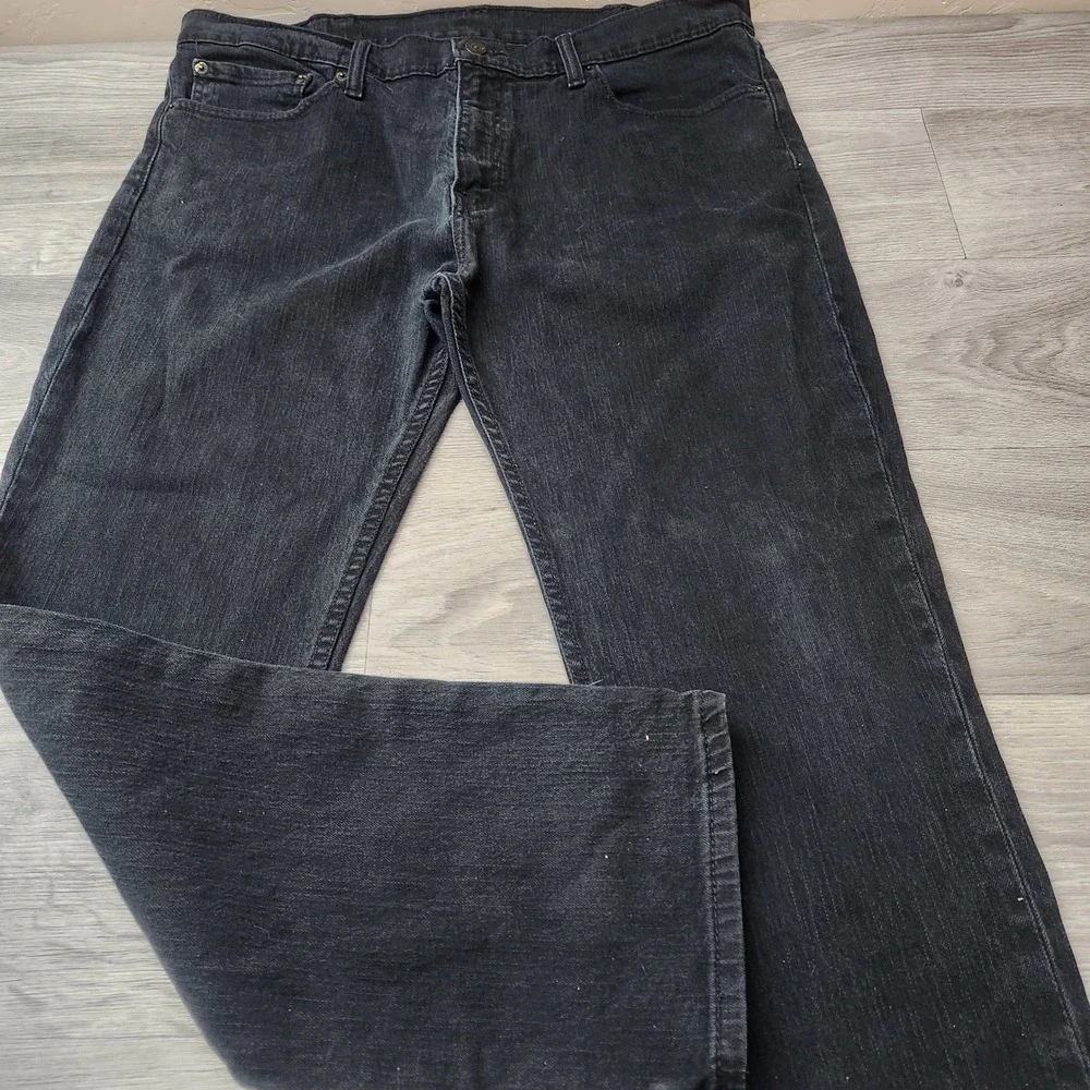 Levi's Black 511 Jeans Size‎ 38 Dark Wash Slim Fit Denim Casual Classic Timeless
